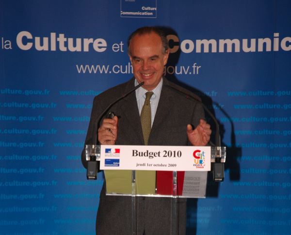 Budget 2010 : renforcement des moyens « sans précédent » pour les MH