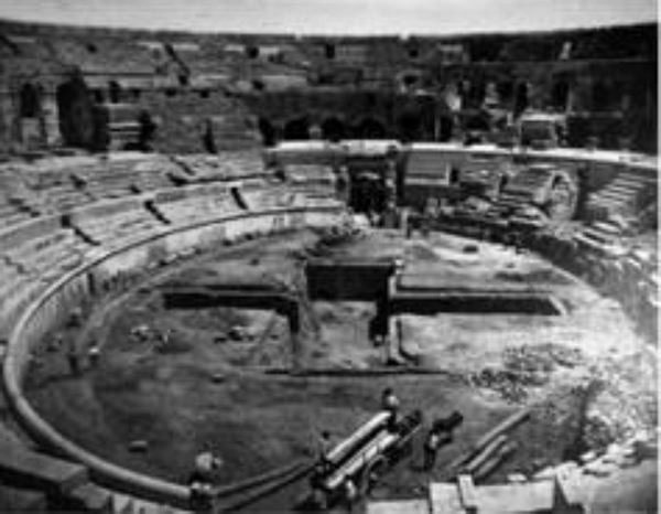 Arènes de Nîmes : les sous-sols exceptionnellement ouverts