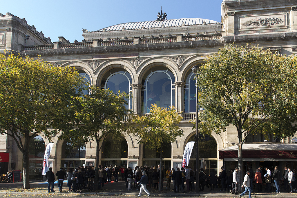 La bâche publicitaire qui recouvrira le Théâtre du Châtelet fait grincer les écologistes