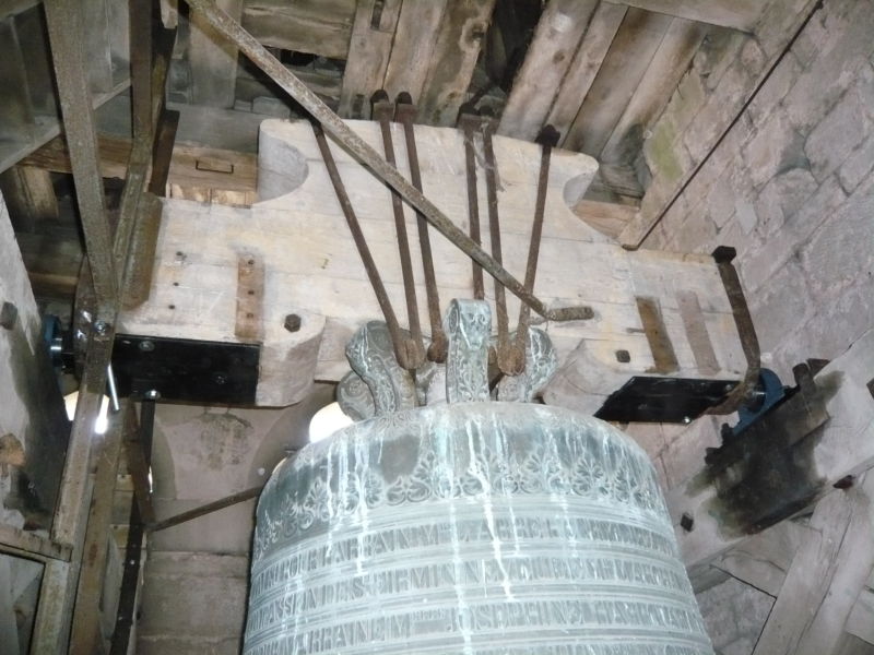 Remplacement des paliers à billes de la cloche de Soulosse-sous-Saint-Elophe